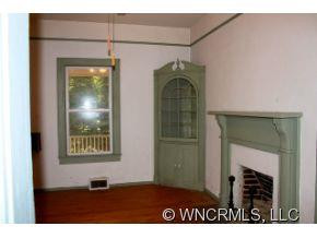 303 Montreat Road - Photo 8