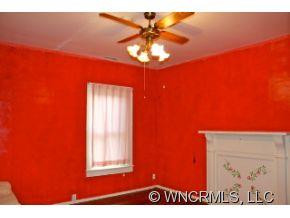 303 Montreat Road - Photo 9