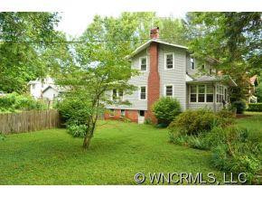 37 Clinton Avenue - Photo 2