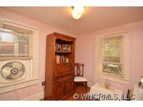37 Clinton Avenue - Photo 11