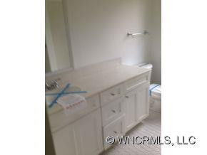 51 Cheshire Drive - Photo 8