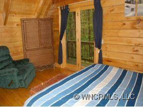 556 ROARING CREEK LANE - Photo 16