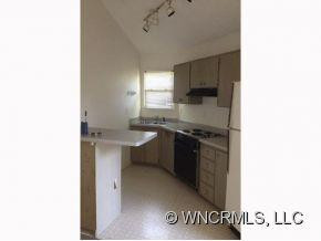 408 HAZEL MILL ROAD - Photo 3