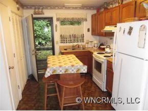 34 Split Rail Drive - Photo 4