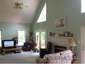186 Hawks Point Drive - Photo 2