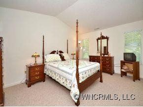 303 Fox Den Court - Photo 8