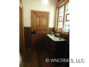 660 Wonderly Lane - Photo 11