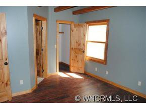 27 Tuckaway Road - Photo 12