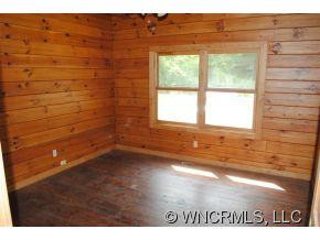 27 Tuckaway Road - Photo 8