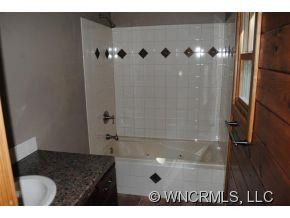 27 Tuckaway Road - Photo 9