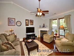 1010 CHEROKEE DRIVE - Photo 4