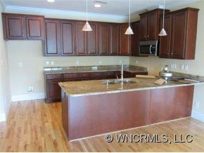 155 S. Lexington Ave. Unit 402B - Photo 5