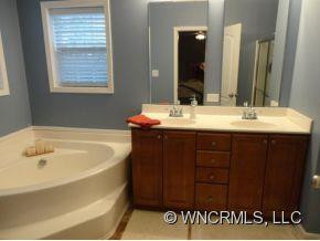 32 Kathy Lake Drive - Photo 14