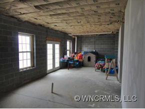 32 Kathy Lake Drive - Photo 18