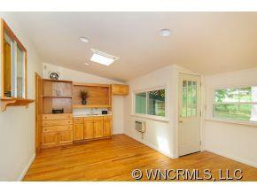16 Melton Drive - Photo 5