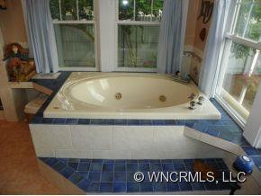 8 Brown Street - Photo 16