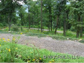 125 GREENSPIRE DRIVE - Photo 3