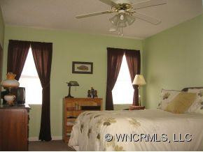 705 Abbey Circle - Photo 7