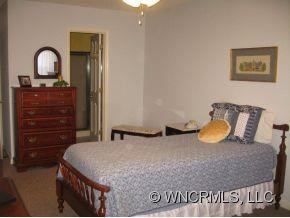 705 Abbey Circle - Photo 10