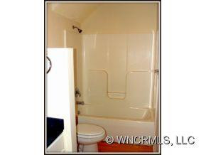 32 Caton Place - Photo 16