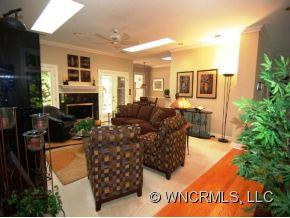 121 JENNY LIND DRIVE - Photo 5