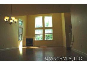 28 Trafalgar Circle - Photo 8