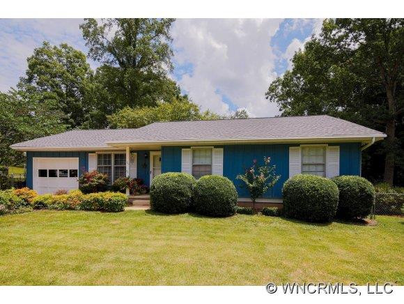 25 Springside Drive