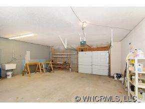 19 Jupiter Heights - Photo 17