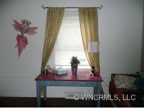 1969 Riverside Drive - Photo 3