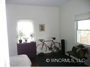 1969 Riverside Drive - Photo 6