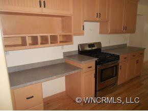 816 First Avenue - Photo 4