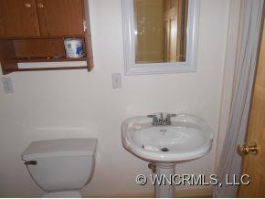 816 First Avenue - Photo 9