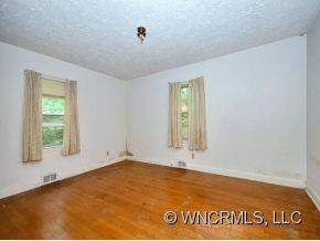 15 FOREST LANE - Photo 5
