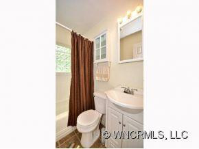 100 FIR STREET - Photo 10