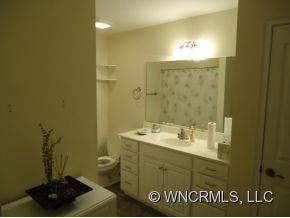 56 Mountain Meadow Circle - Photo 8
