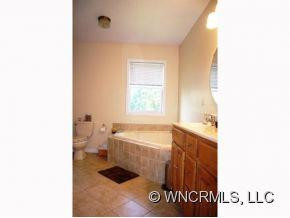 114 DAYBREAK LANE - Photo 8