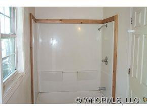 10 Myra Place - Photo 11