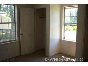 10 Myra Place - Photo 14