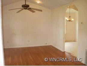 10 Myra Place - Photo 17