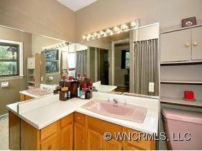 5 KIRBY PLACE - Photo 6