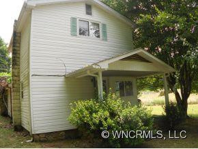 1110 Reems Creek Rd - Photo 3