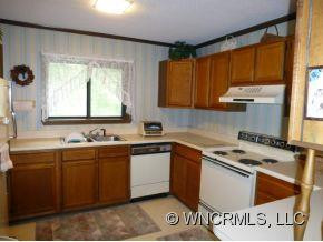 27 Lake Drive #I7 - Photo 2