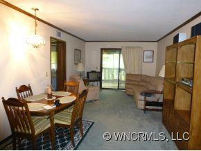 27 Lake Drive #I7 - Photo 3