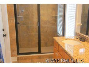 5 Roselyn Way - Photo 10