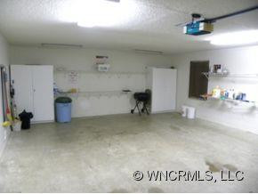 1300 COUNTRY CLUB DRIVE - Photo 8
