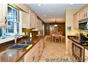 1300 COUNTRY CLUB DRIVE - Photo 10
