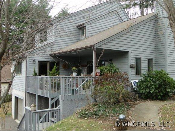 317 Robertson Street