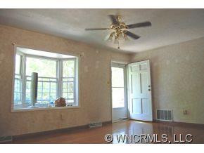 208 Melody Circle - Photo 2
