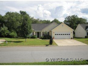 235 Meadow Pathway Dr - Photo 2