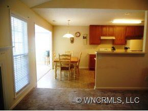235 Meadow Pathway Dr - Photo 8